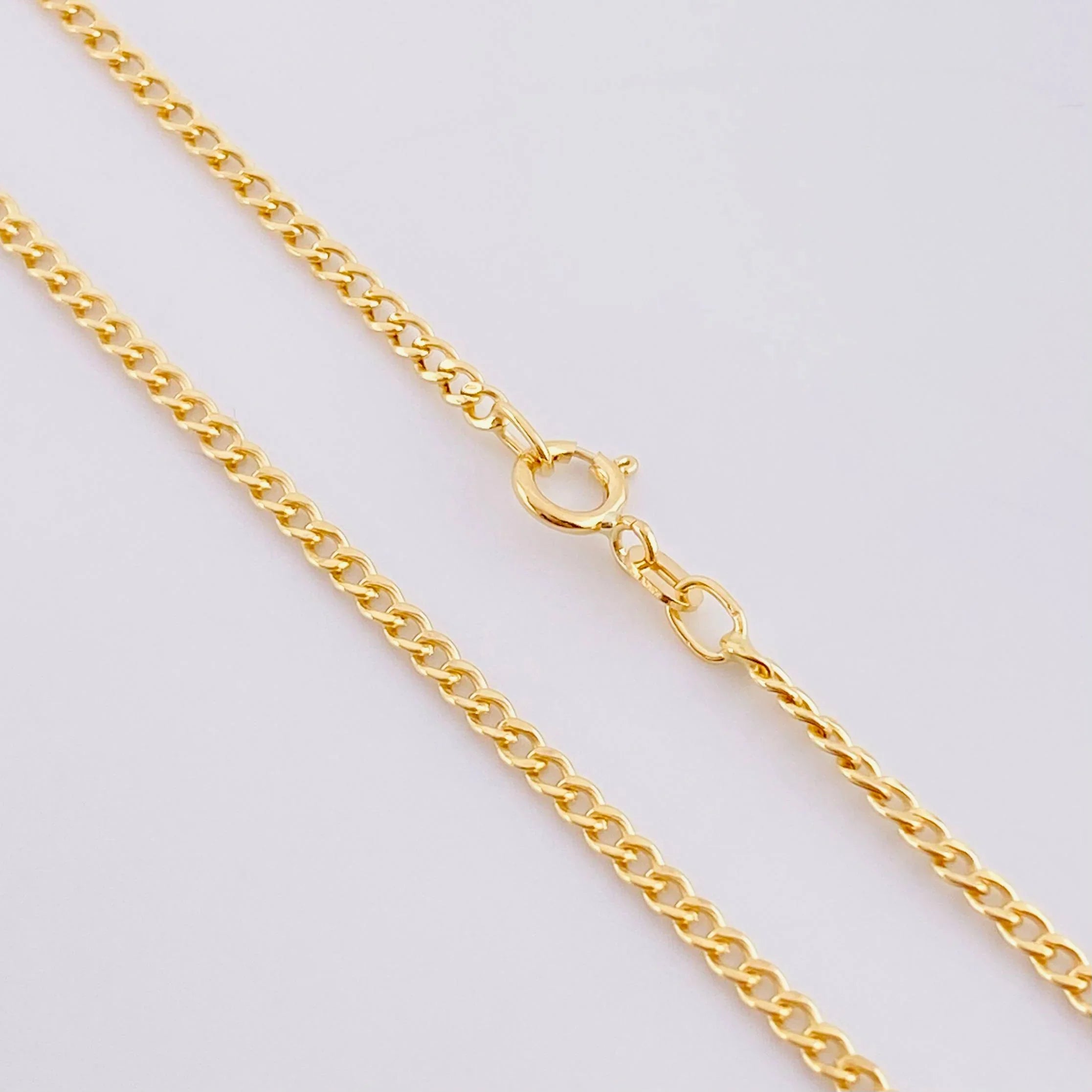 Cadena Cubana 2.1g / 61cm / 2.6mm Oro Amarillo 18K
