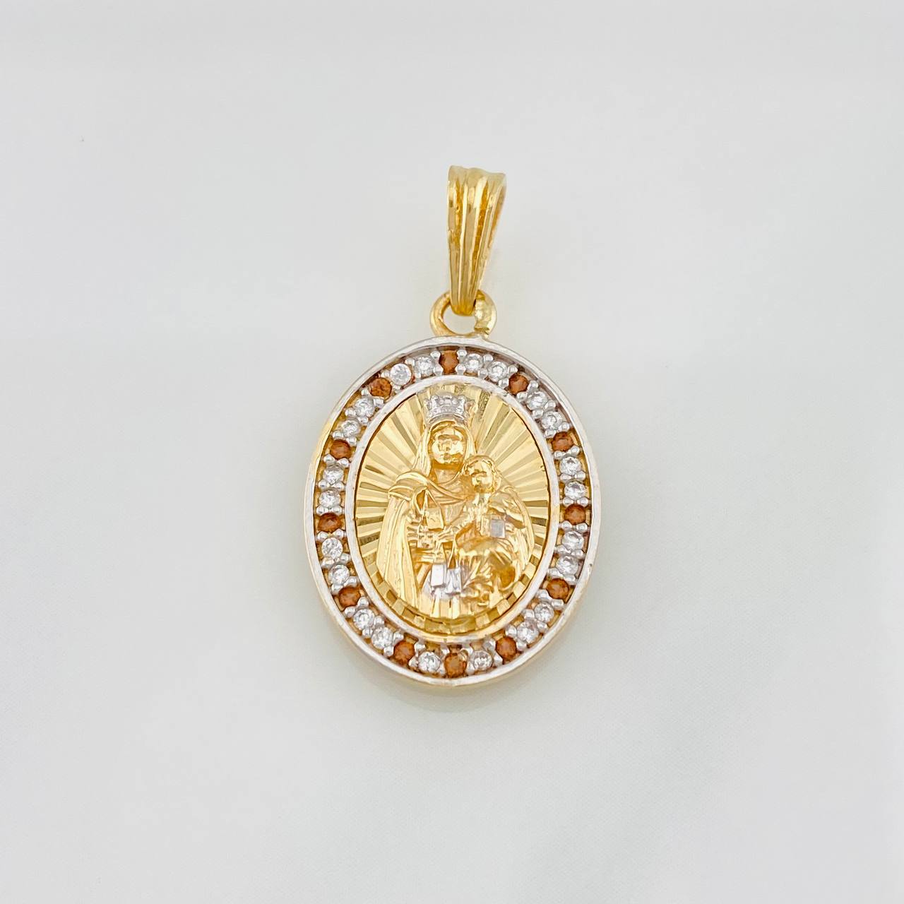 Dije Medalla Virgen del Carmen 3.05g / 1 in Dos Oros Amarillo Blanco 18K