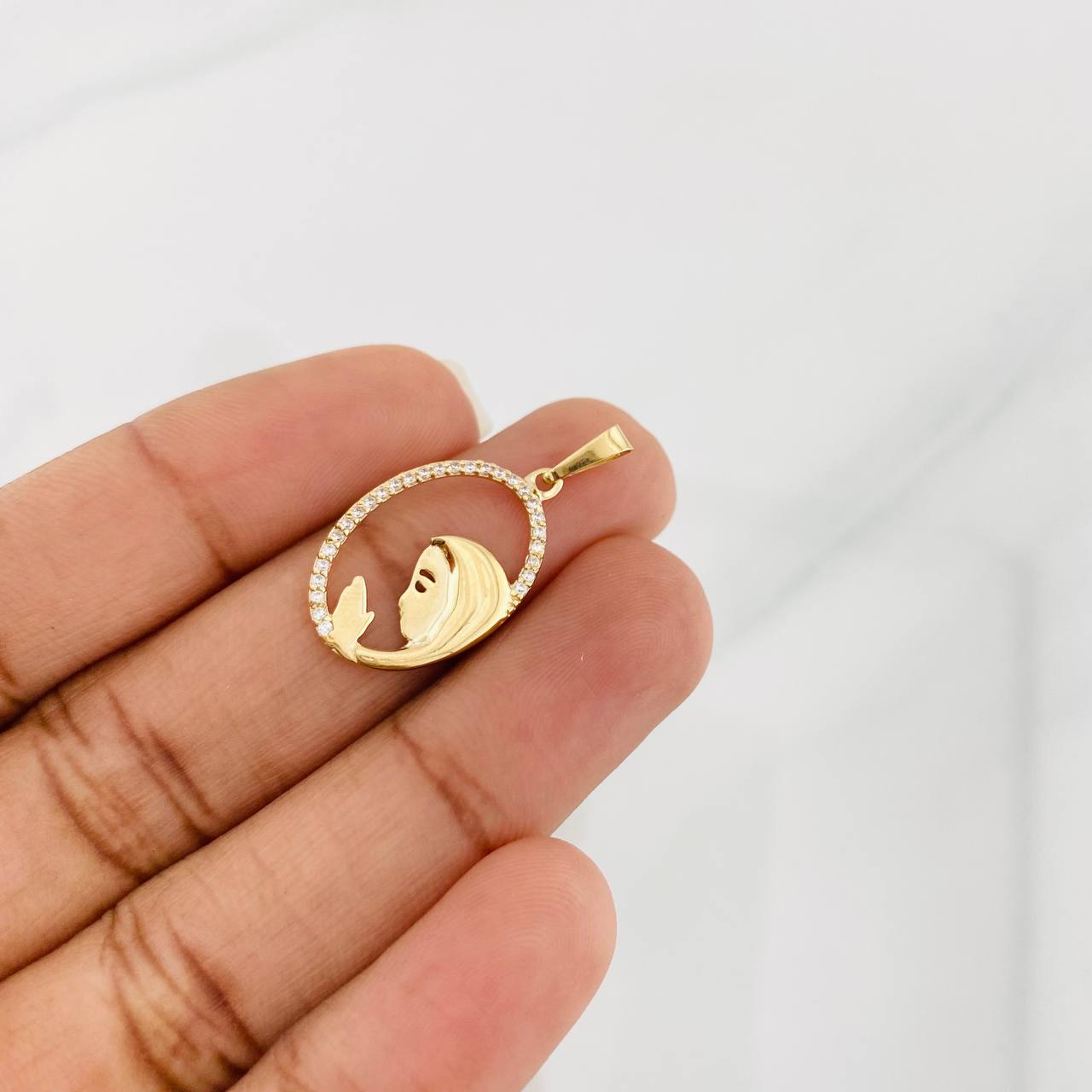 Dije Rostro Virgen Maria 1.15g / 1 in Oro Amarillo 18K