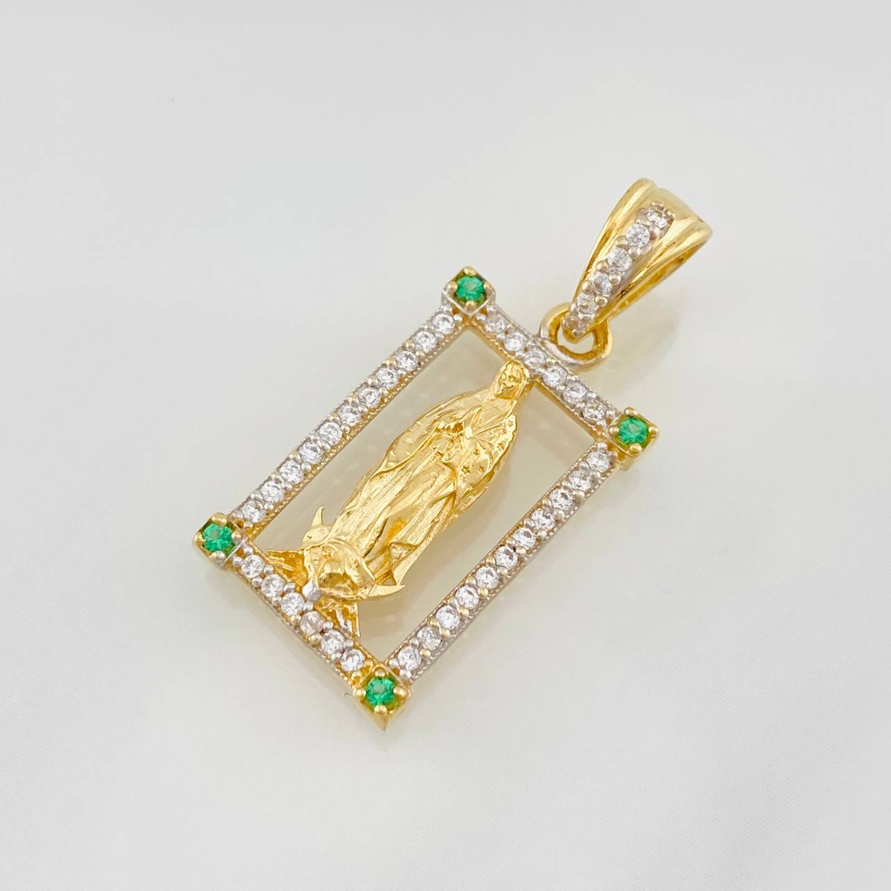 Dije Virgen Guadalupe 2.25g / 1 in Dos Oros Amarillo Blanco 18K
