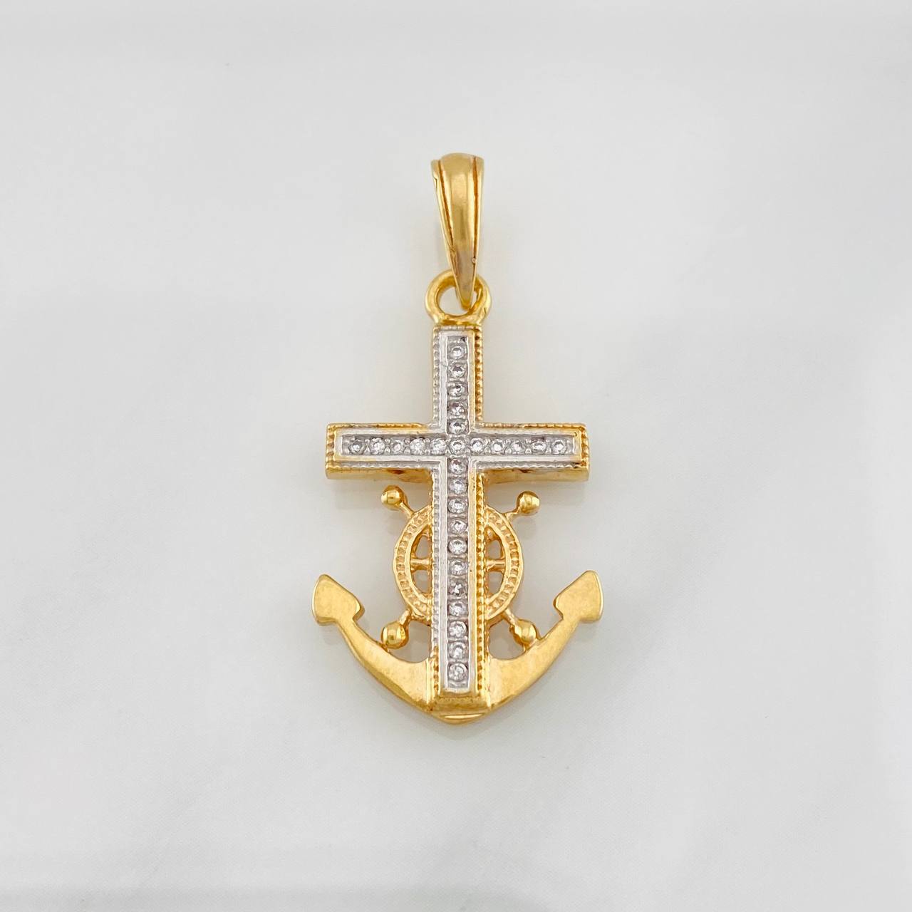 Dije Cruz Alta Mar 3g / 1 1/4 in Dos Oros Amarillo Blanco 18K