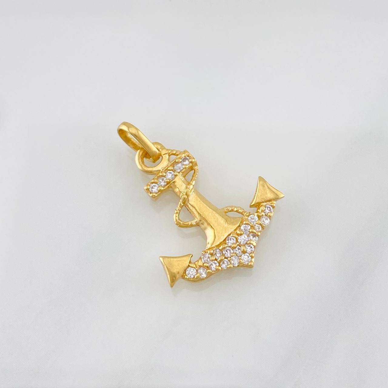 Dije Ancla 1.6g / 1 1/2 in Oro Amarillo 18K