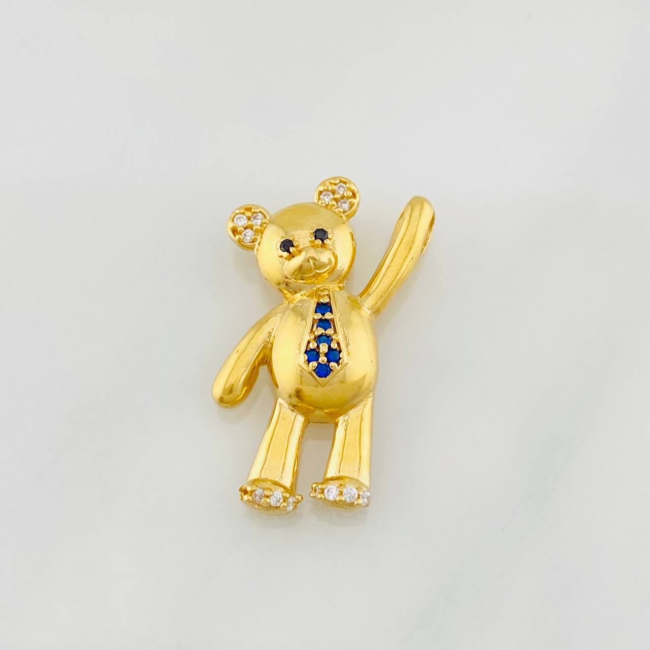 Dije Oso Manito Arriba 2.25g / 1 in Oro Amarillo 18K