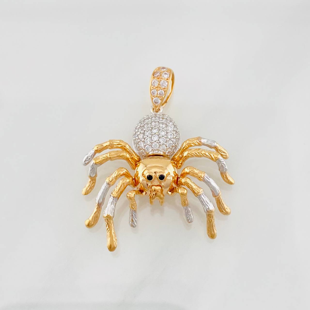 Dije Araña 4.9g / 1 1/4 in Dos Oros Blanco Rosa 18K