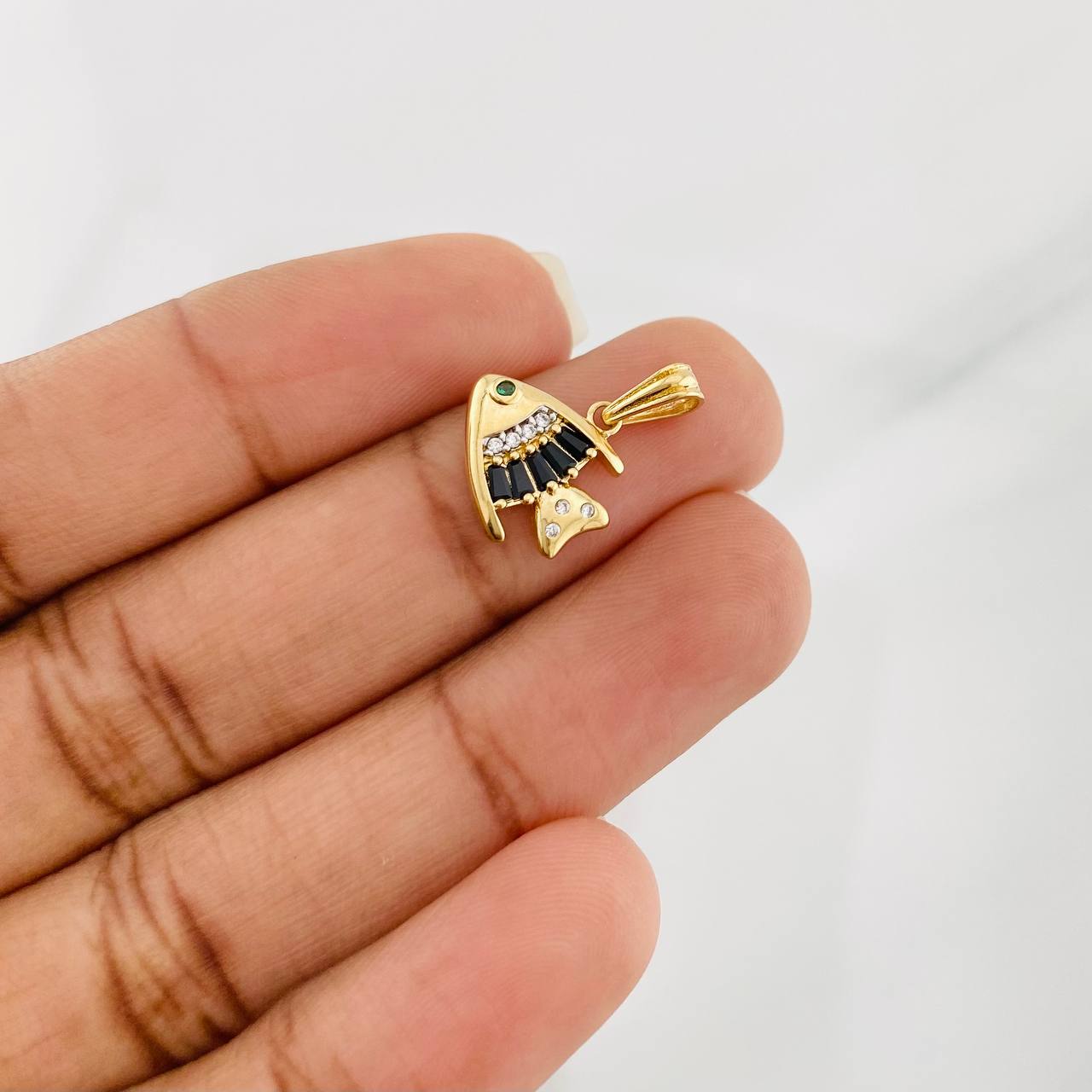 Dije Pez 1.3g / 3/4 in Oro Amarillo 18K