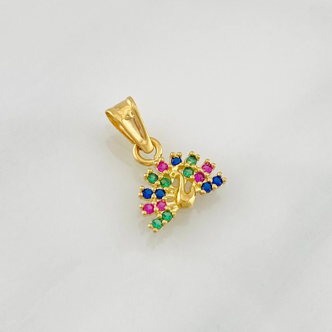 Dije Pavo Real 0.5g / 1/2 in Oro Amarillo 18K