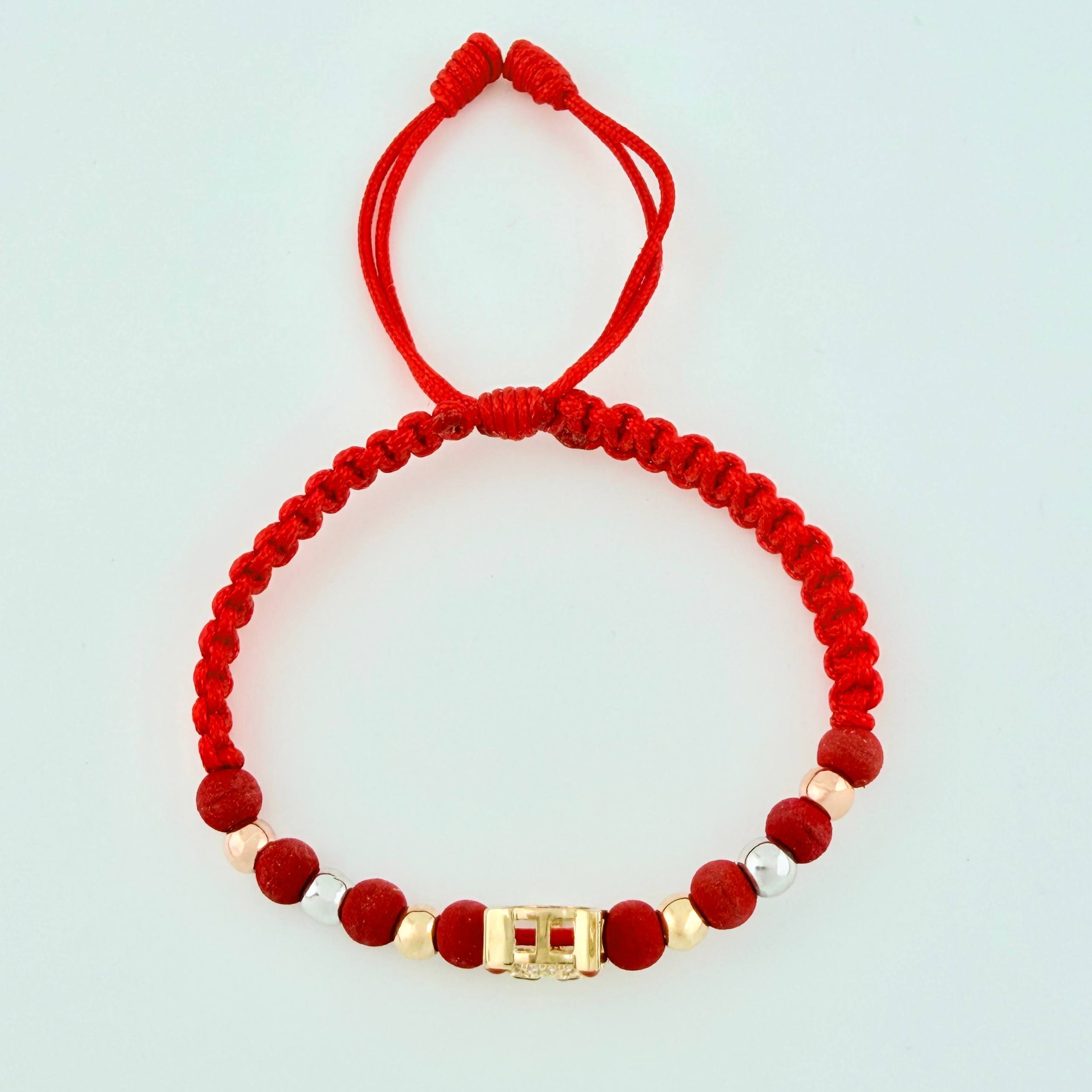 Pulsera Tejida Roja Herraje Emoji Diablito/ Bolas 6Und 4mm Tres Oros 18K