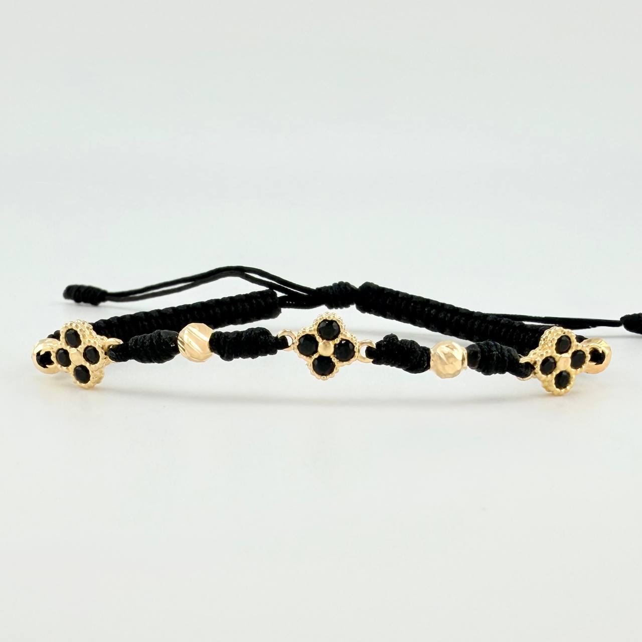 Pulsera Tejida Negras Trio Trebol / 4 Unidades 4Mm Diamantados Oro Amarillo 18K