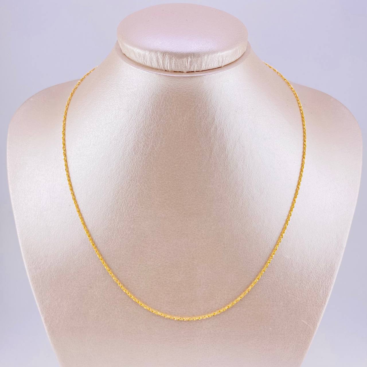 Rope Chain 0.9 g / 17 1/2 in / 1.2 mm 18K Yellow Gold