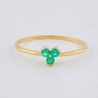 Triscal Flower Ring Emeralds 11Pts 1.2 g / T7 1/2 18K Yellow Gold