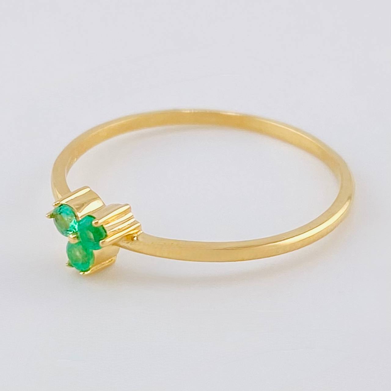 Triscal Flower Ring Emeralds 11Pts 1.2 g / T7 1/2 18K Yellow Gold