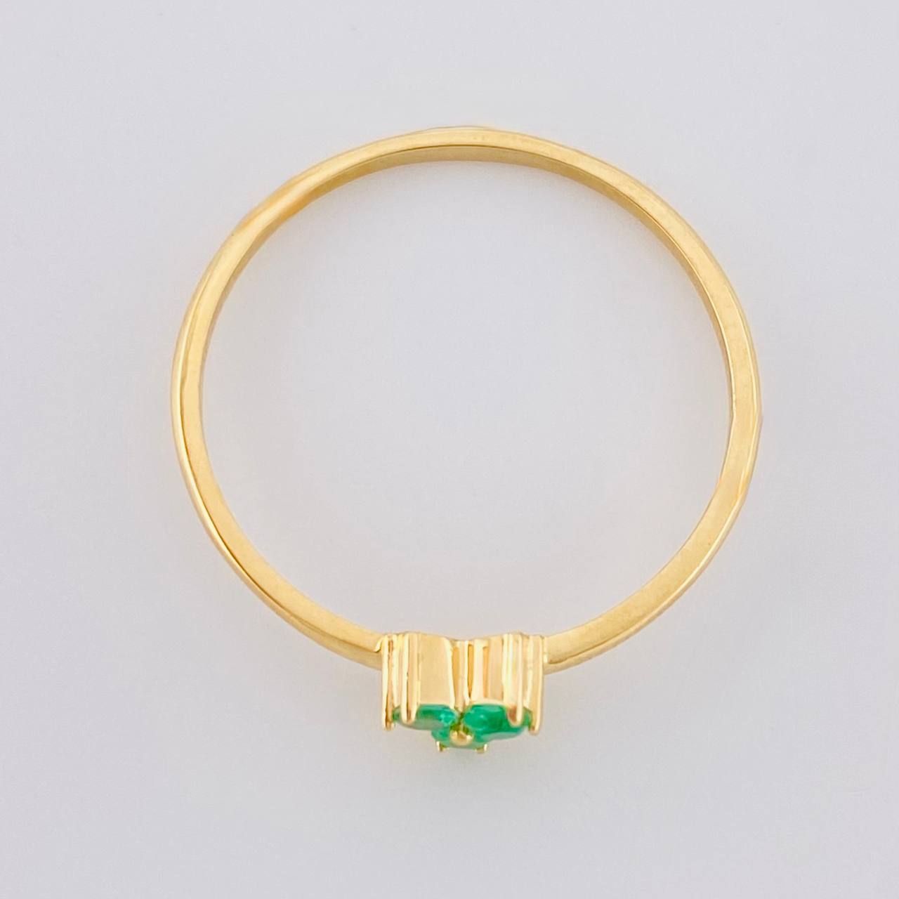 Triscal Flower Ring Emeralds 11Pts 1.2 g / T7 1/2 18K Yellow Gold
