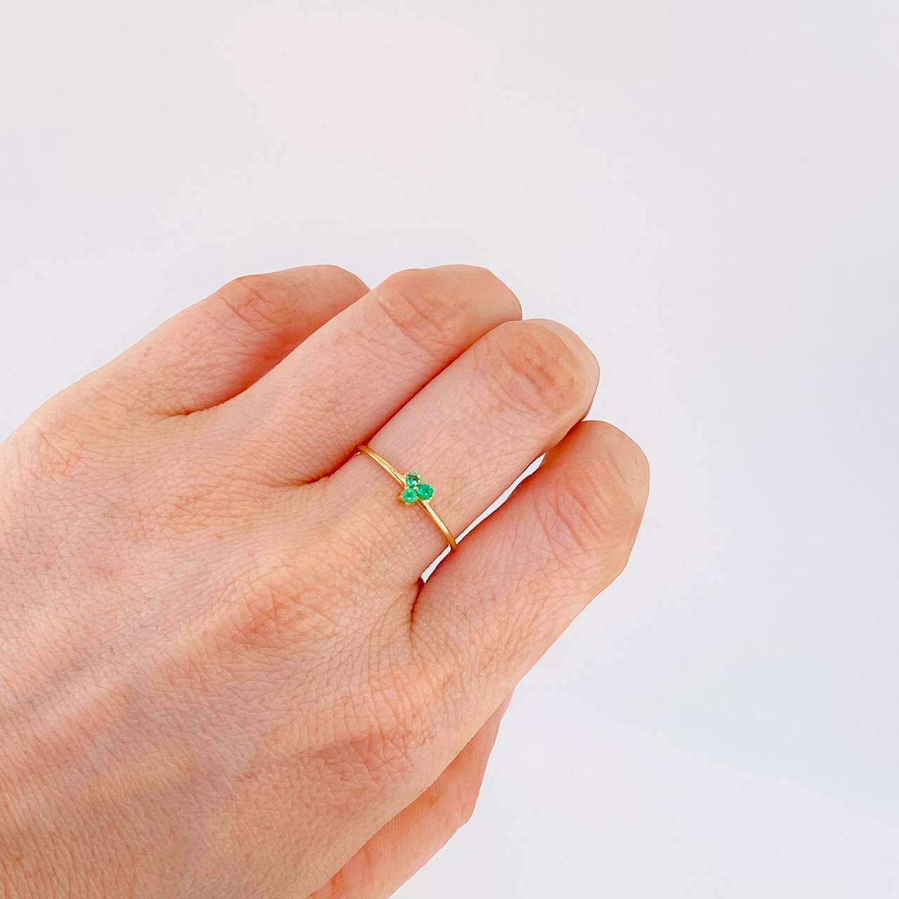 Triscal Flower Ring Emeralds 11Pts 1.2 g / T7 1/2 18K Yellow Gold