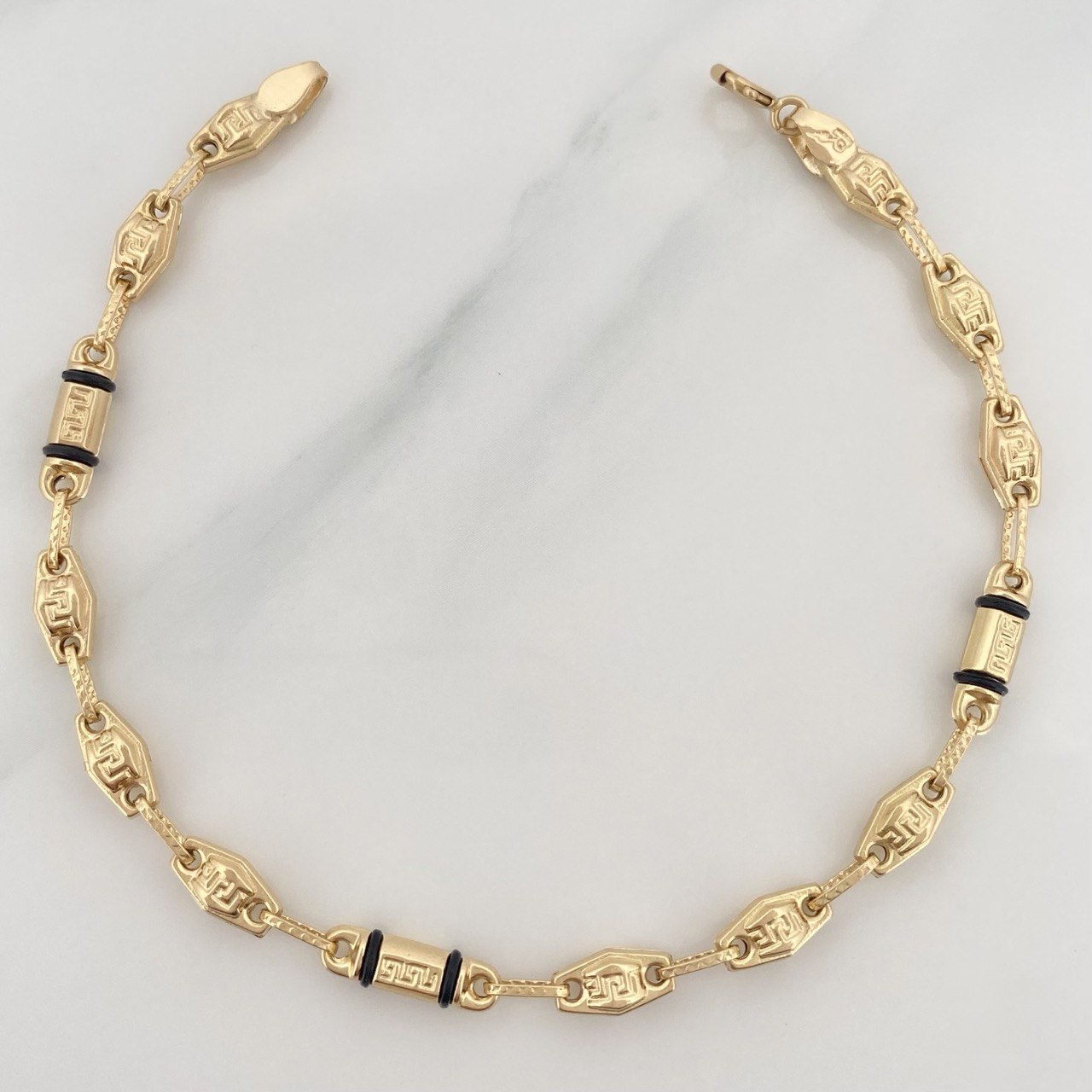 Rustic Tribal Bracelet 5 g / 8 in / 4.1 mm 18K Yellow Gold