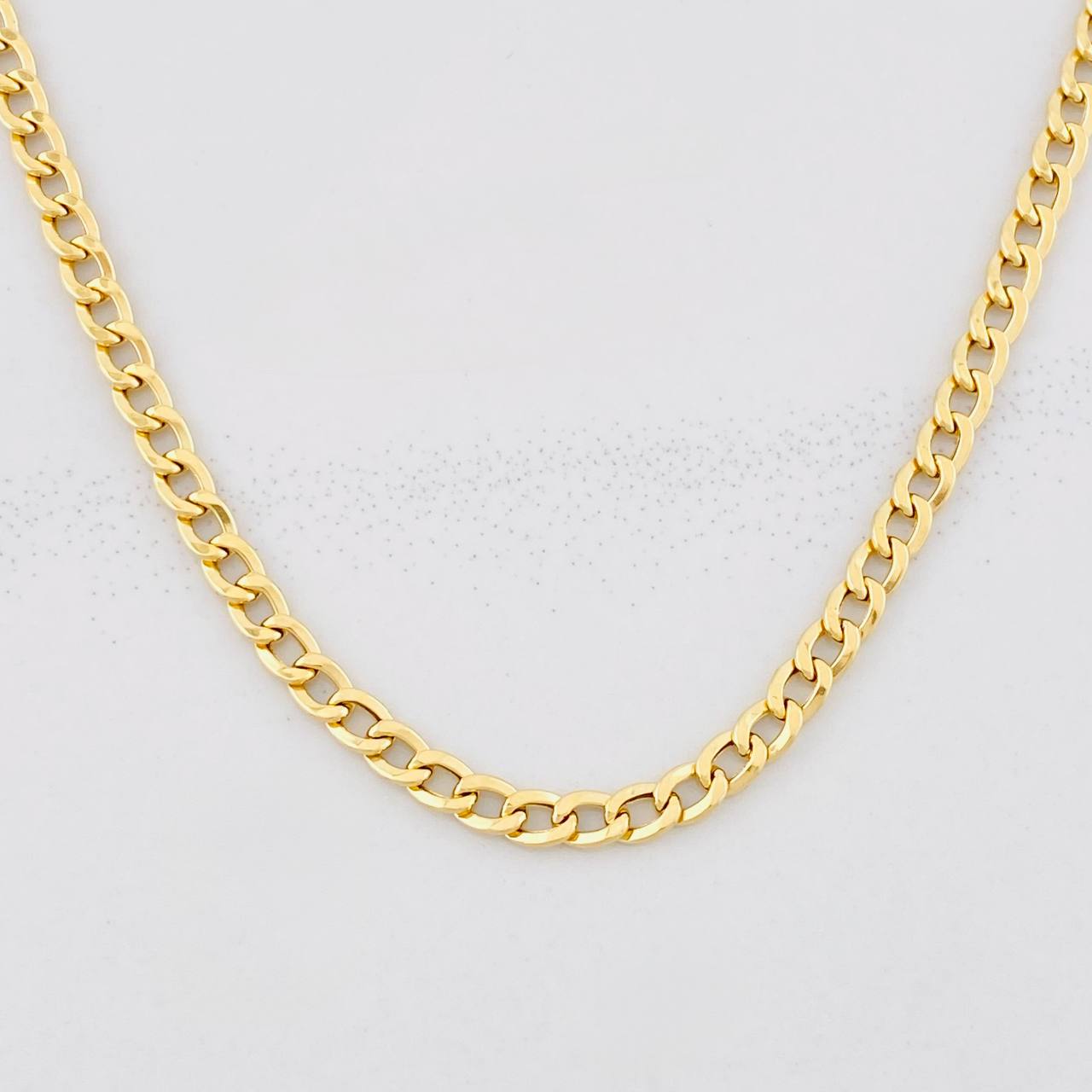 Cadena Cubana 4.25g / 24 in / 3.05mm Oro Amarillo 18K