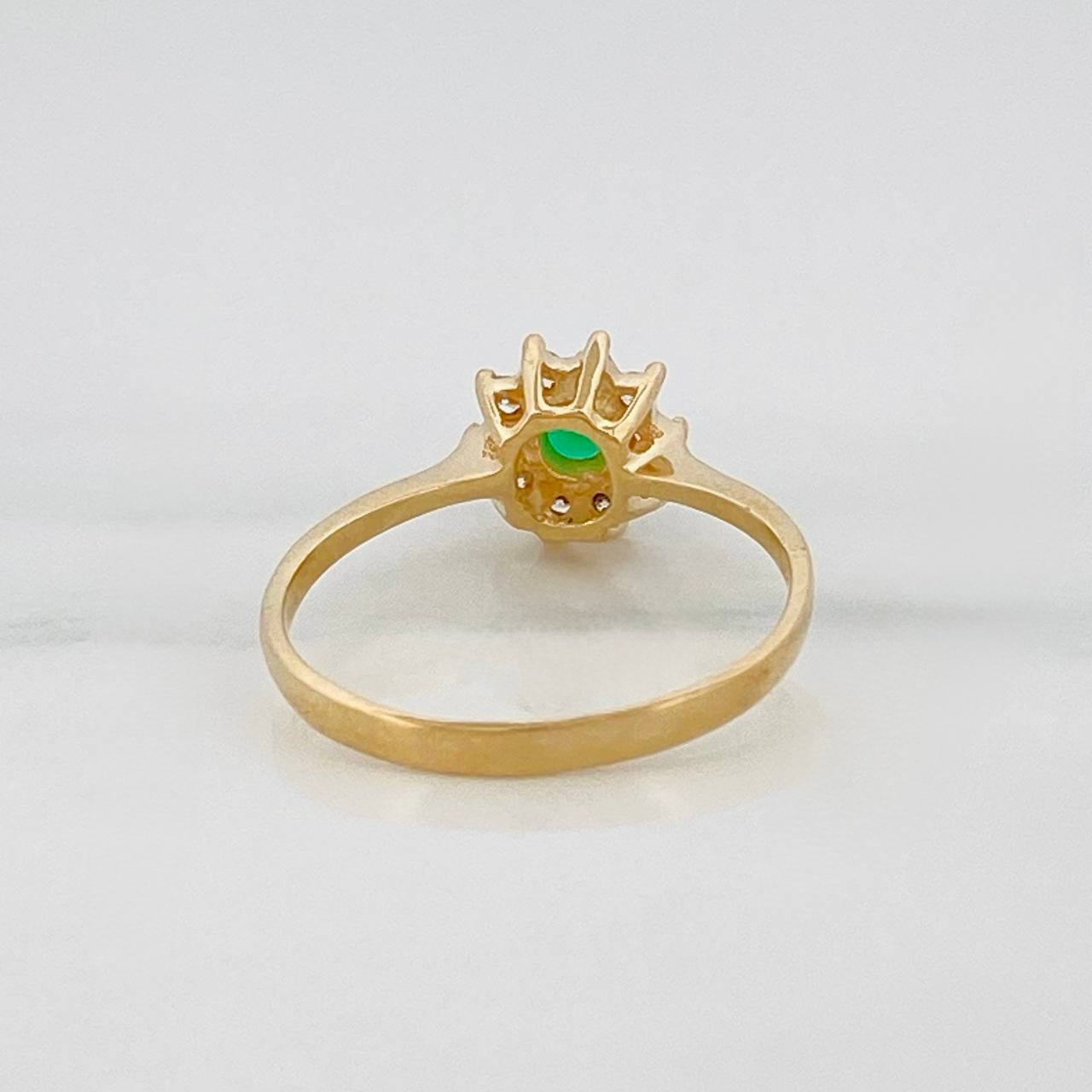 Anillo Flor 2.1 g / T8 1/4 Oro Amarillo 18K