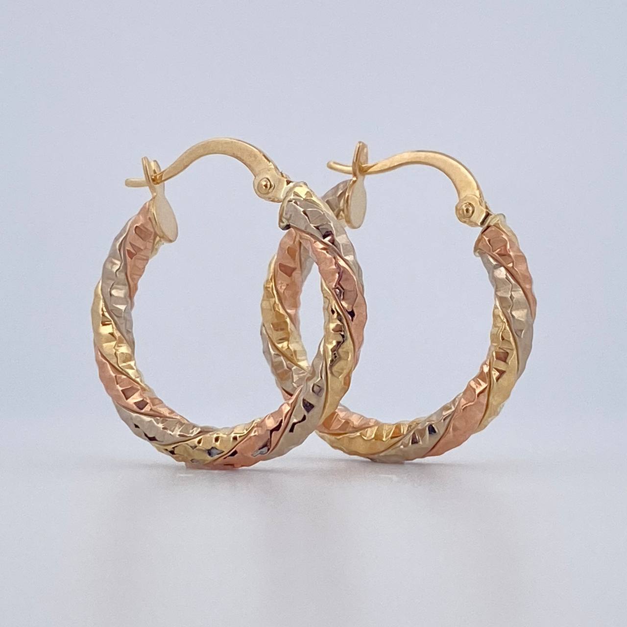 Hoop Earrings Majo 2.15gr / 2.3cm (0.9in) / 18K Gold $