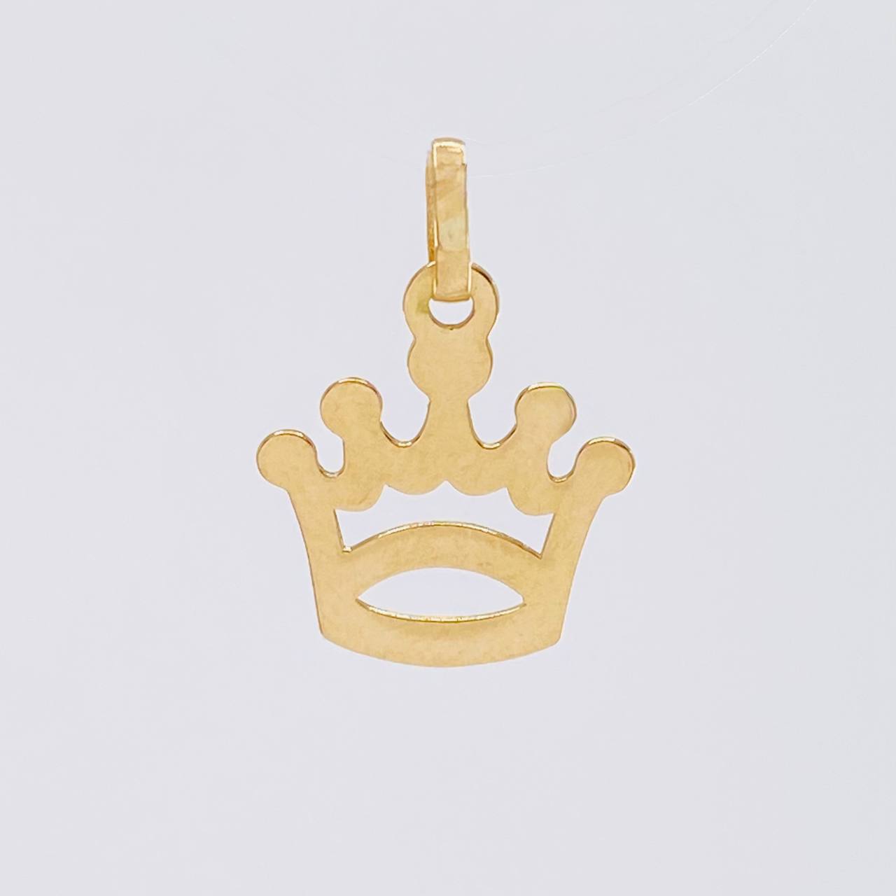 Dije Corona 0.6 g / 3/4 in Oro Amarillo 18K