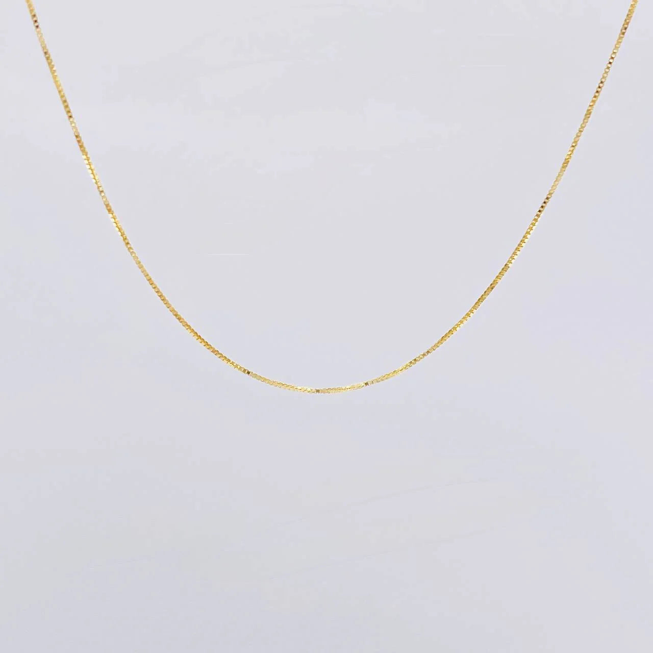 Venetian Chain 0.9 g / 15 3/4 in / 0.55 mm Yellow Gold 18K
