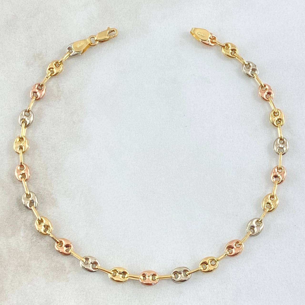 Pulso GC 2.7gr / 16.5cm / 4mm Liso Tres Oros 18K ©