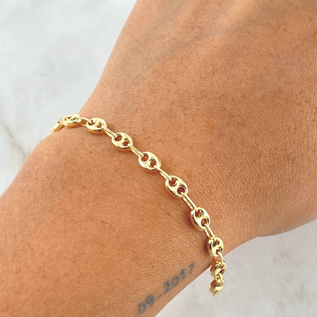 Pulso GC 3.7gr / 18.5cm / 4.6mm Liso Oro Amarillo 18K
