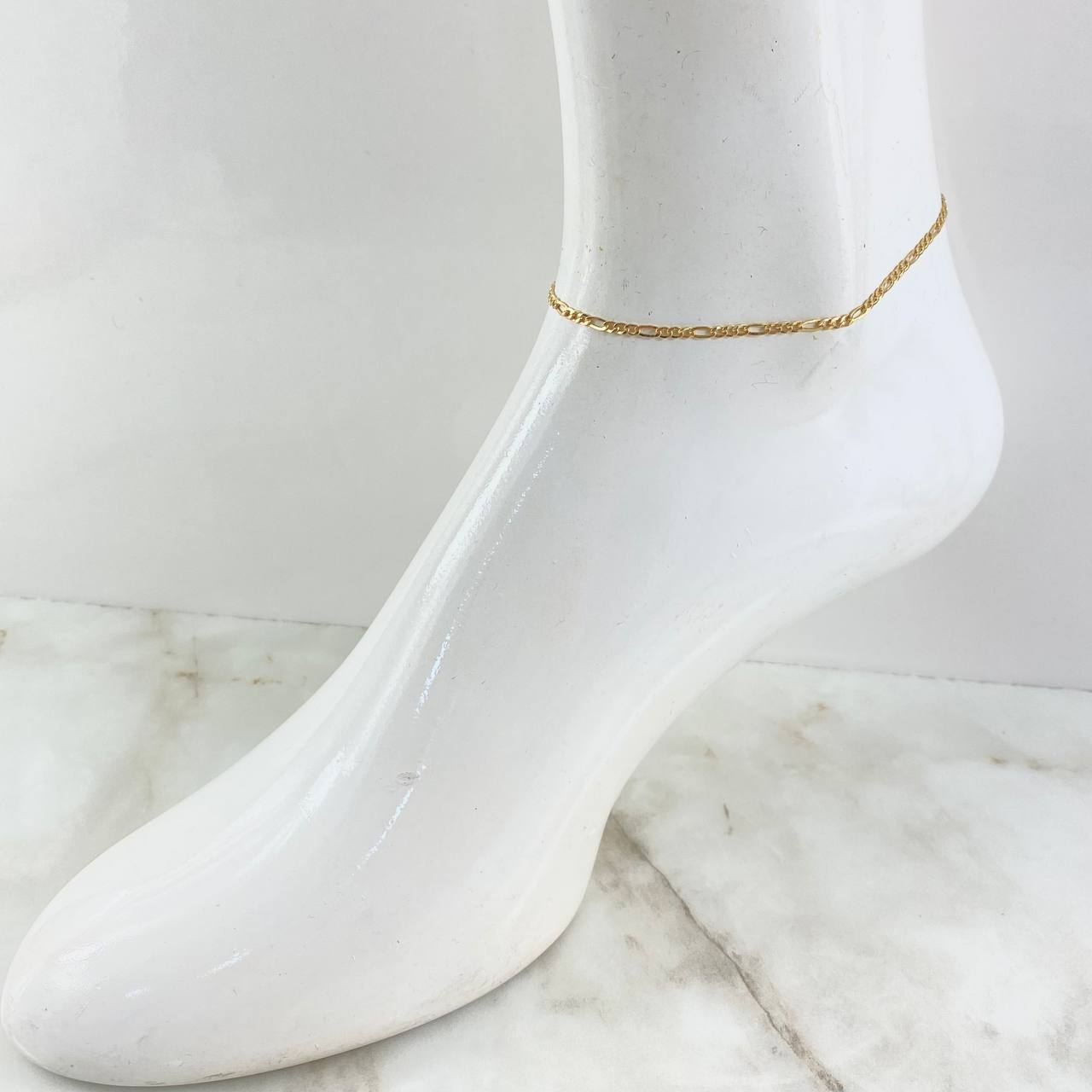 Figaro Anklet 1.7gr / 23cm / 2.4mm Yellow Gold +1 18K *