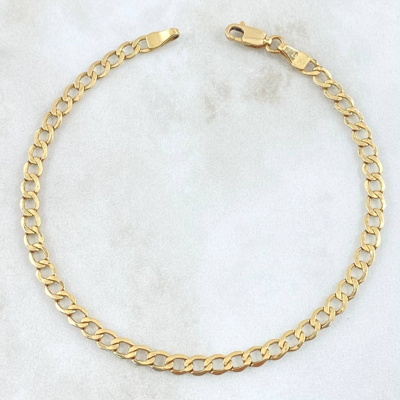 Pulso Cubano 2.9gr / 21cm / 4mm Oro Amarillo +1 18K