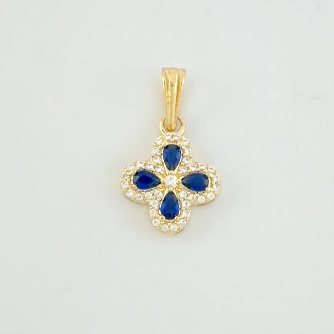 Dije Flor Trebol Tupido 1.1g / 3/4 in Oro Amarillo 18K