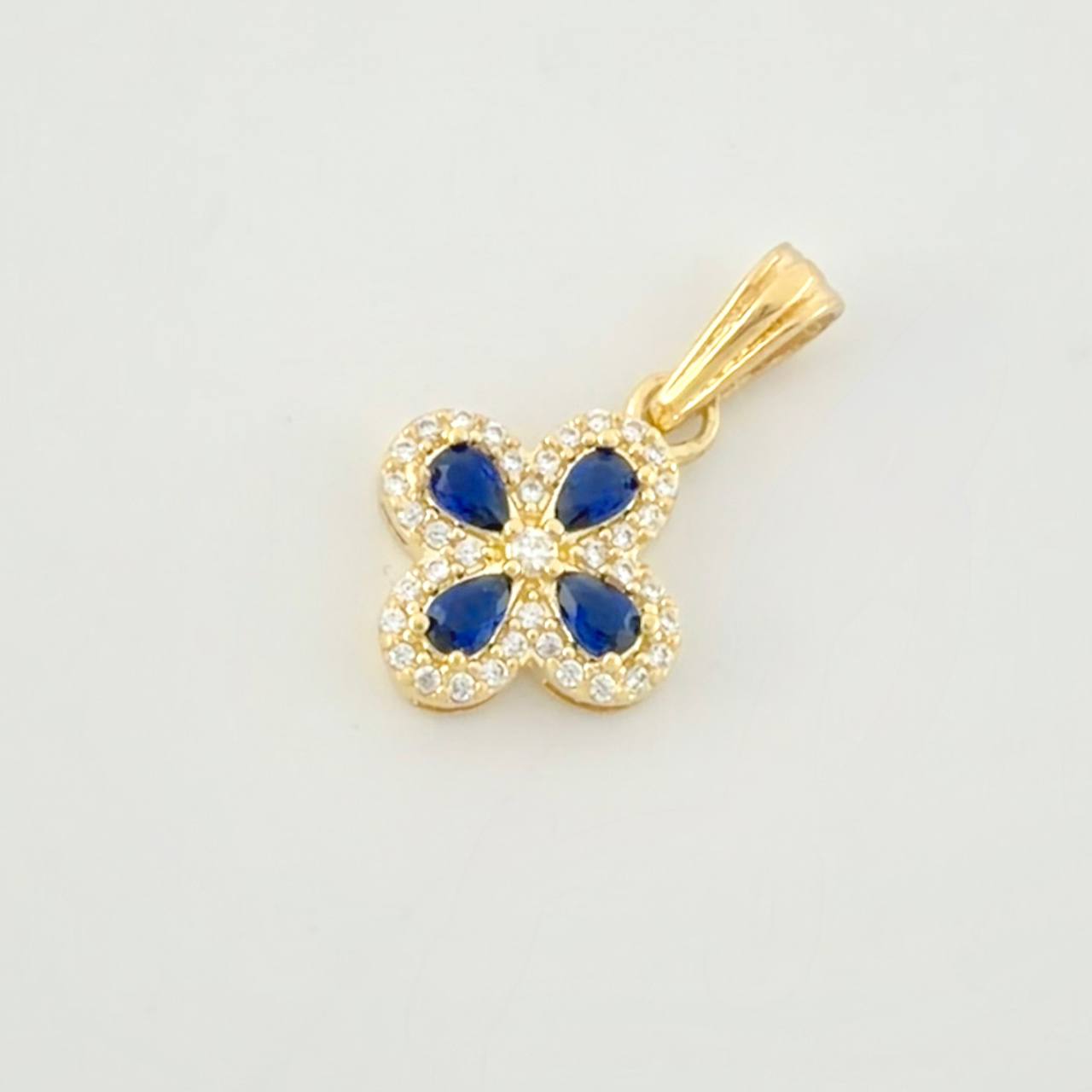 Dije Flor Trebol Tupido 1.1g / 3/4 in Oro Amarillo 18K