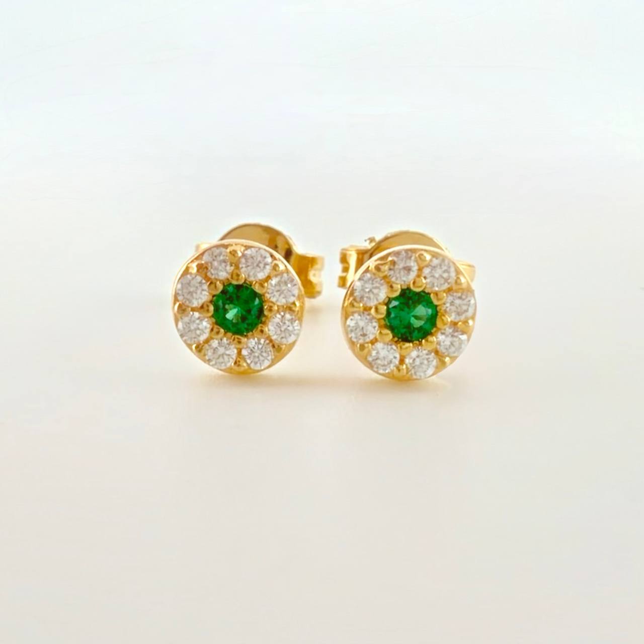Topos Circulo Tupido 1g / in / 5.4mm Oro Amarillo 18K
