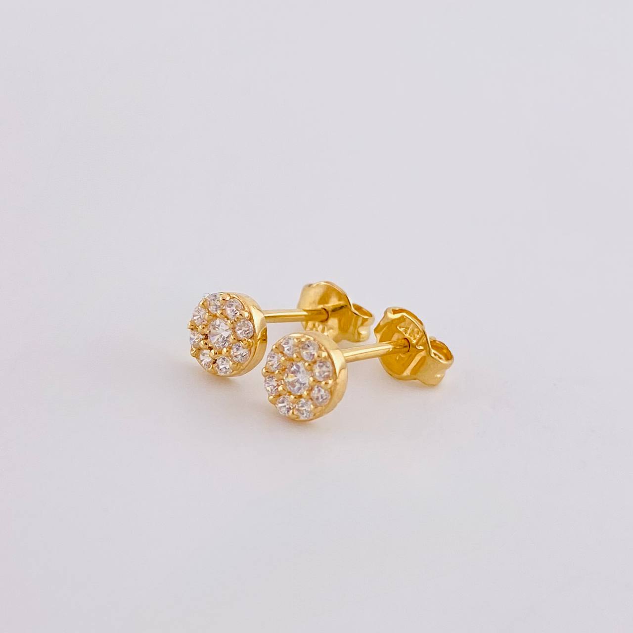 Topos Circular tupido 1.05g / in / 5.3mm Oro Amarillo 18K