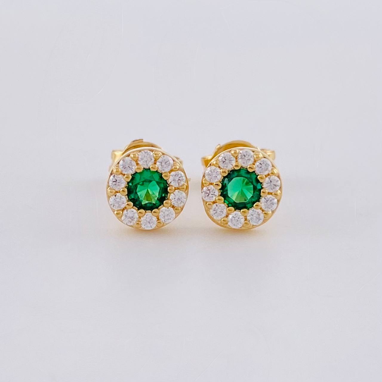 Topos Circular Tupido 1g / in / 5.3mm Oro Amarillo 18K