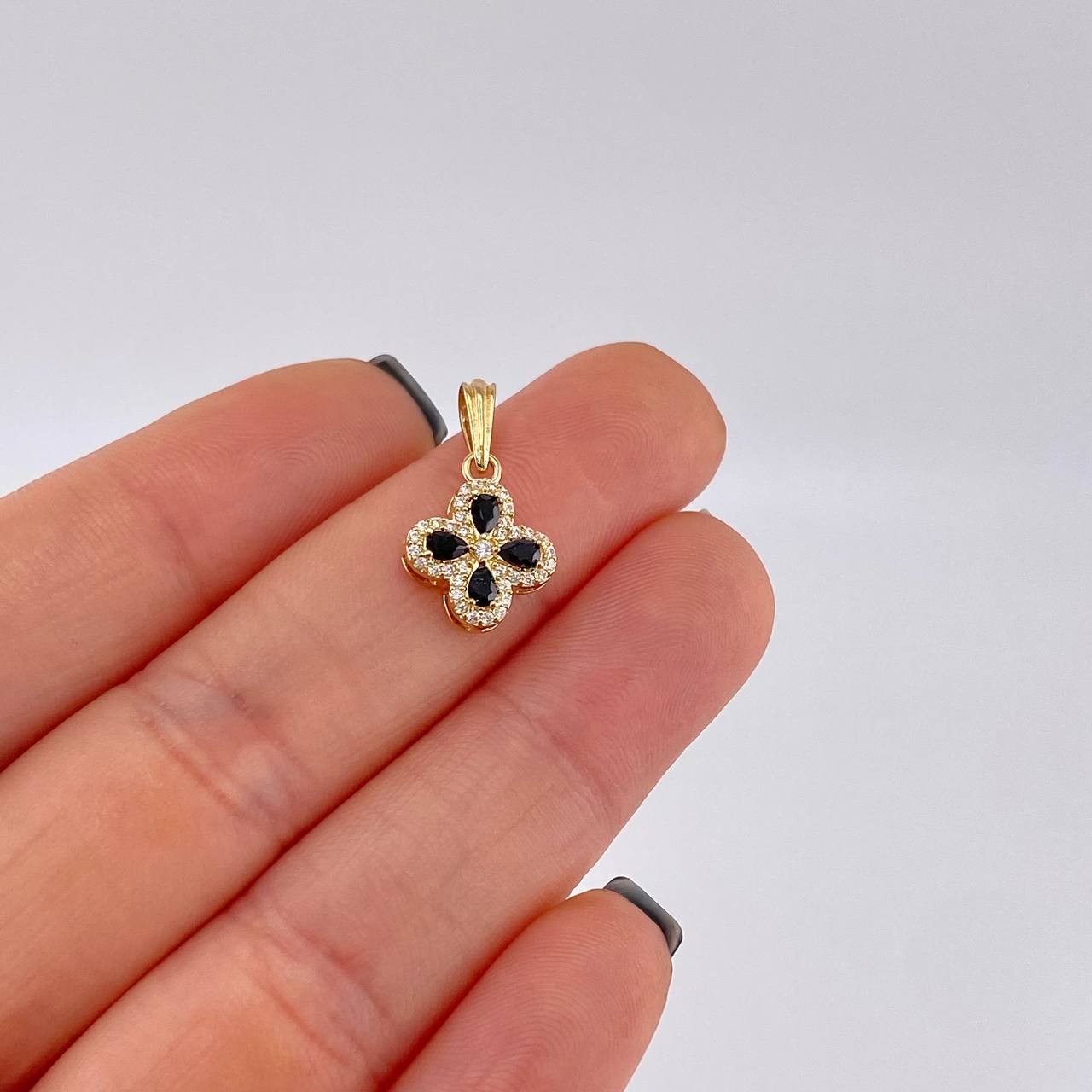 Dije Flor Trebol Tupido 1.1g / 3/4 in Oro Amarillo 18K
