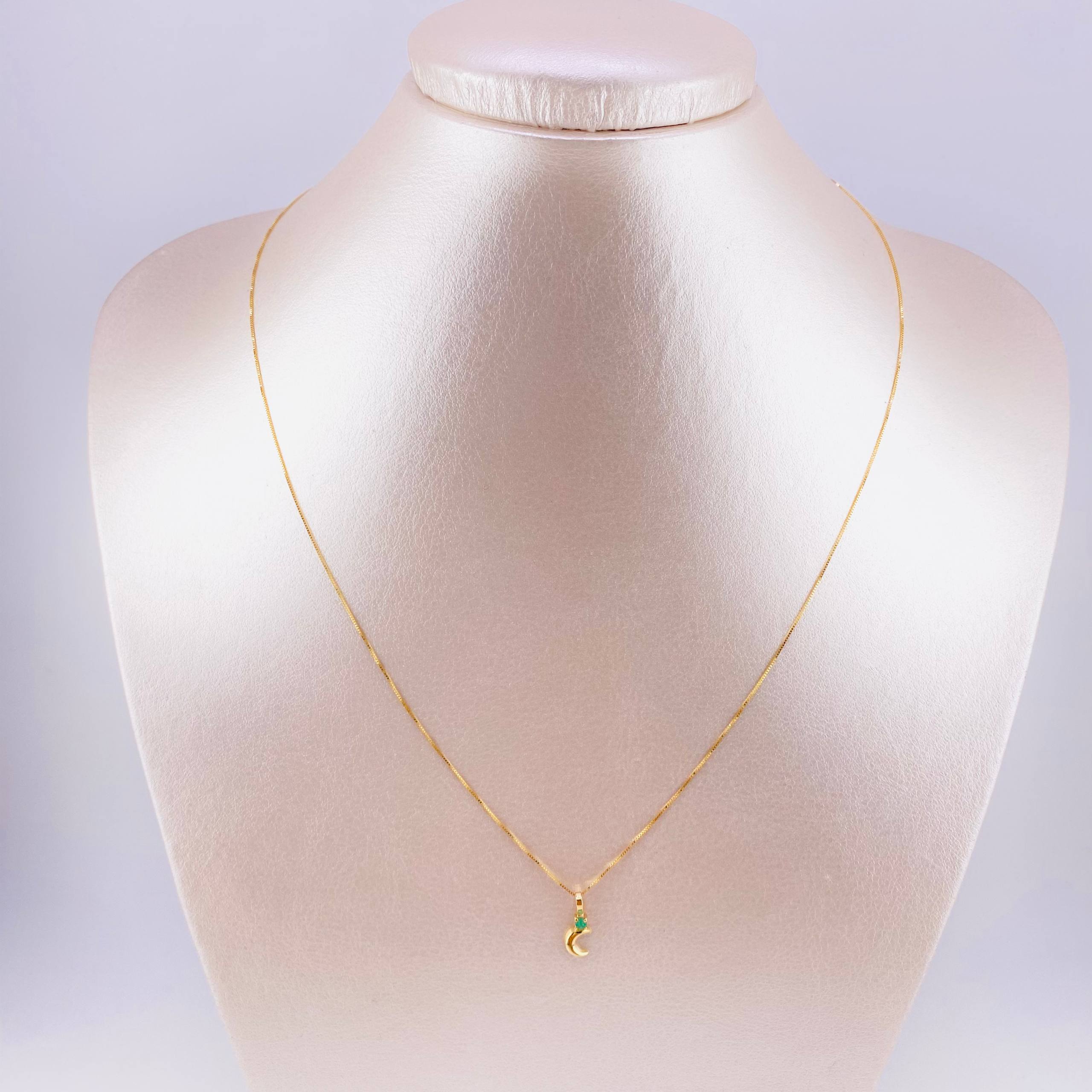 Set Cadena Veneciana + Dije Media Luna Esmeralda 3 Pts / 1.05 g / 17 3/4 in Oro Amarillo 18K