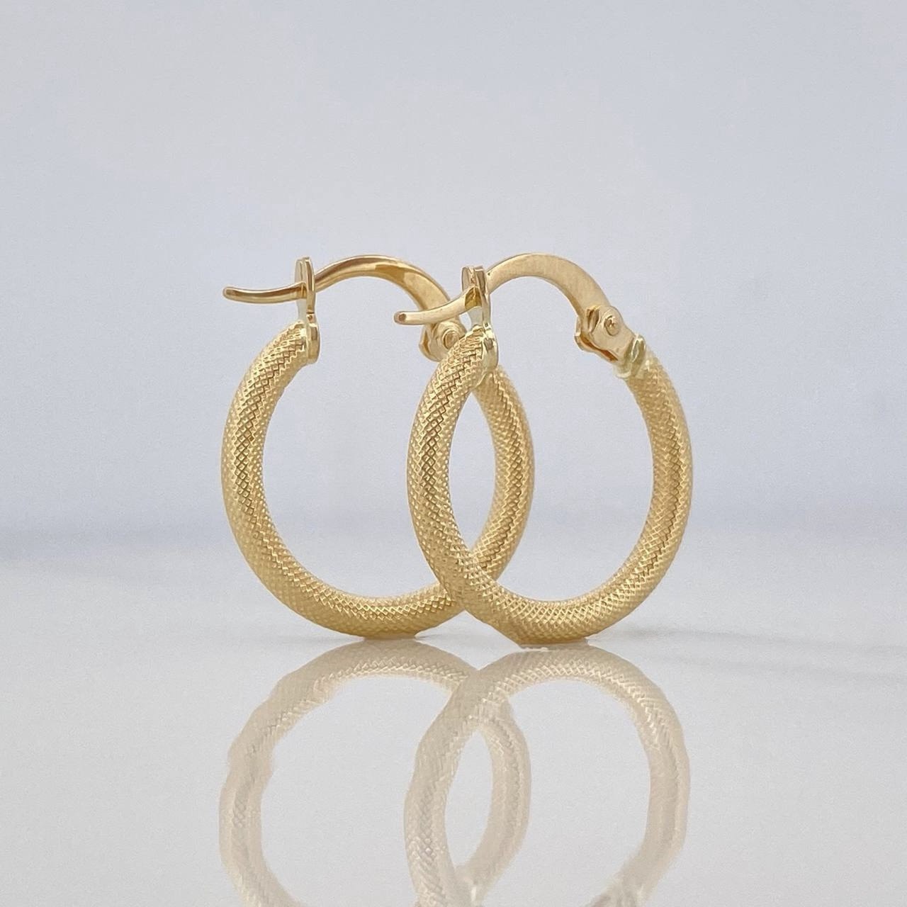 Candongas Cloe Escamada 1.9 g / 3/4 in Oro Amarillo 18K