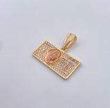 Dije Dólar 3.5gr / 2.6cm / Circones Blancos Tres Oros  18K $