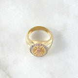 San Judas Filigree Ring 7.05gr / Size 6 1/2 / White Zircons Two-tone Yellow and Rose Gold 18K ©