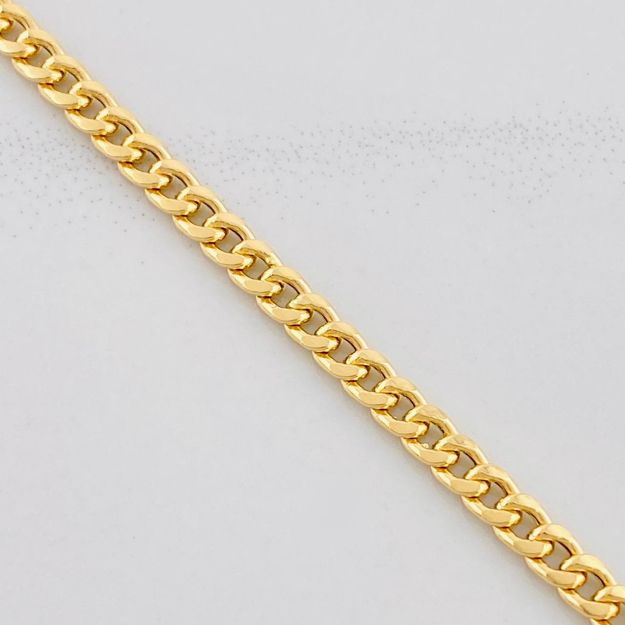 Cuban Links 14.45g / 24 in / 4.3mm 18K Yellow Gold