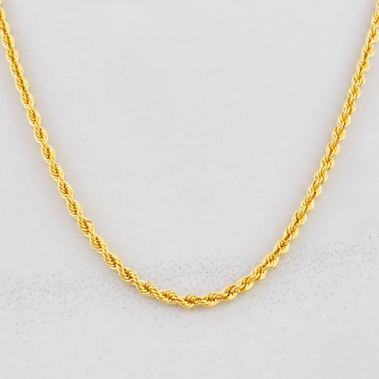 Cadena Lazo 3.9g / 24 in / 2.2mm Oro Amarillo 18K