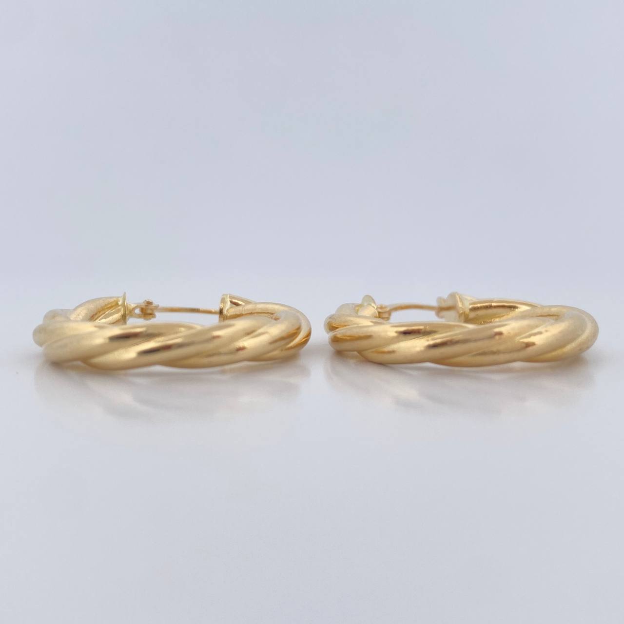 Hoop Earrings Tere 3.65gr / 2.8cm / 18K Gold $