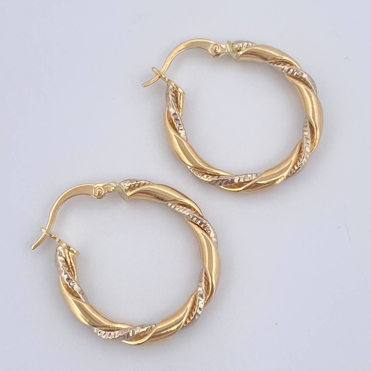 Hoop Earrings Axel 2.1gr / 2.5cm / 18K Gold $