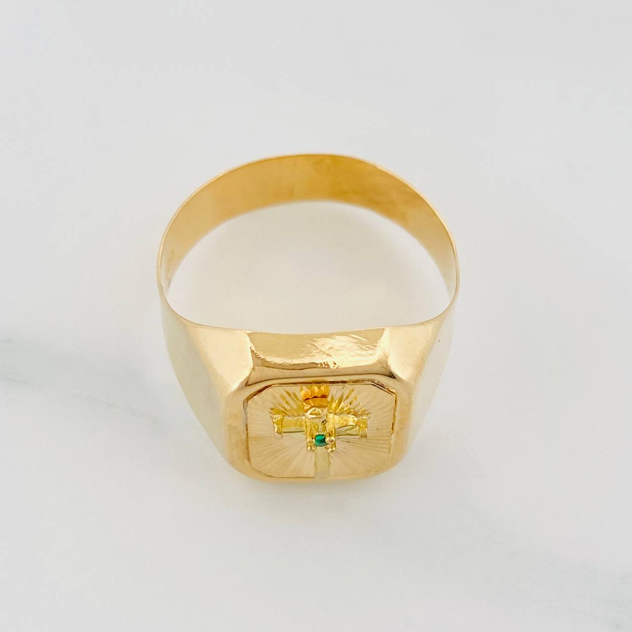 Anillo Cruz Clavo 3.7 g / T11 1/2 Oro Amarillo 18K