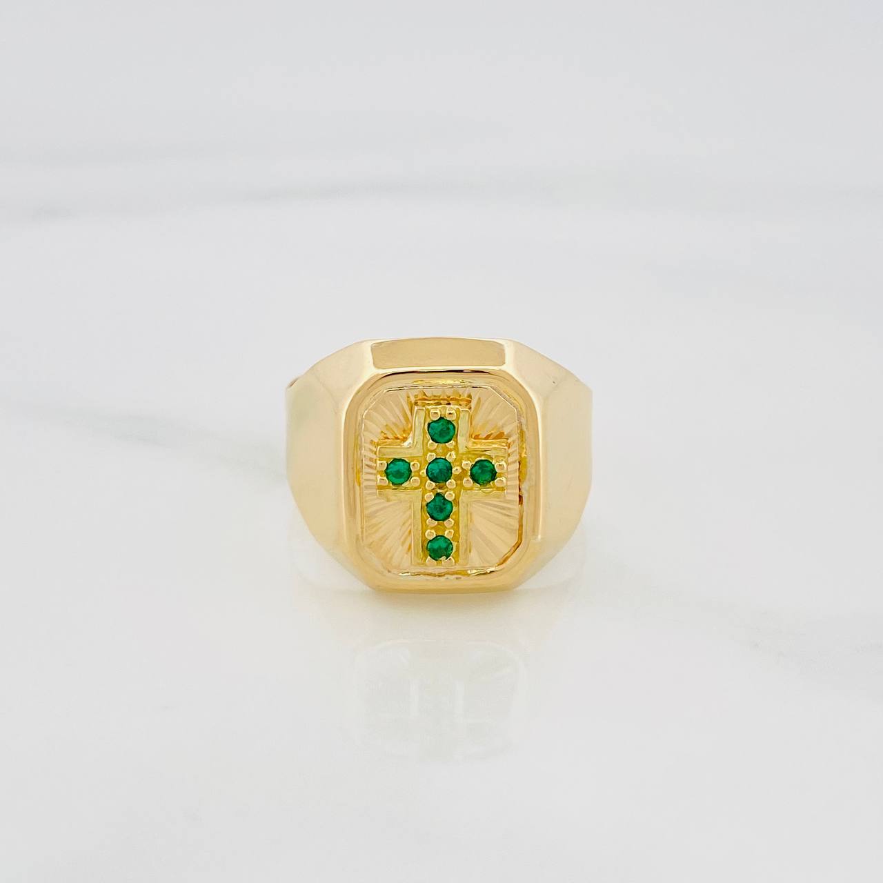 Anillo Cruz 3.95 g / T8 3/4 Oro Amarillo 18K