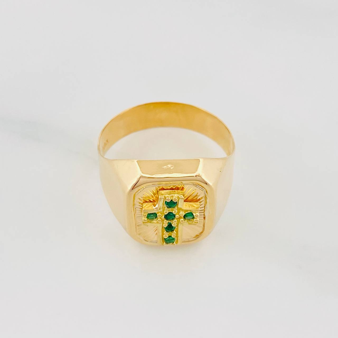 Anillo Cruz 3.95 g / T8 3/4 Oro Amarillo 18K