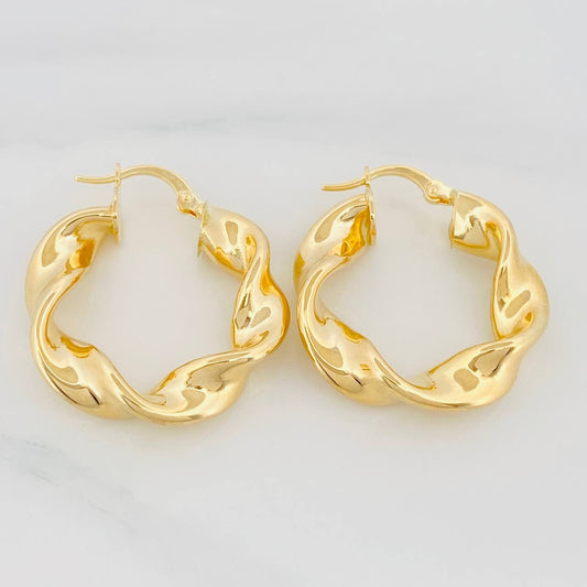 Hoop Earrings Demi 4.85g / 1 1/4 in 18K Yellow Gold