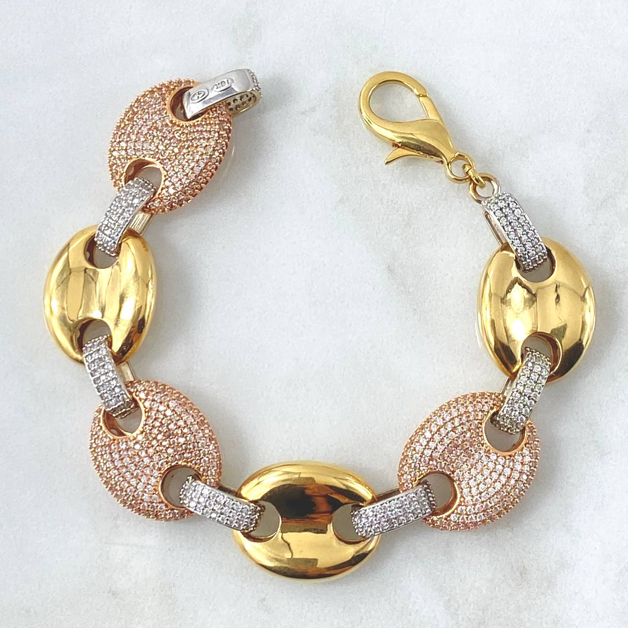 Bracelet GC 37.45gr / 19.5cm / 17mm Smooth White Zirconia Three 18K Golds ©