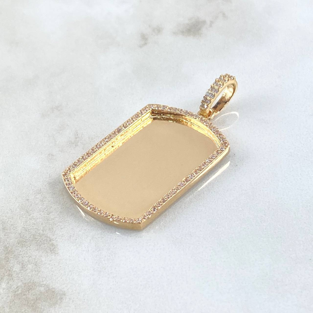 Pendant Rectangular Curved Frame Plate 11.05gr / 4.8cm / White Zircons 18K Yellow Gold ©