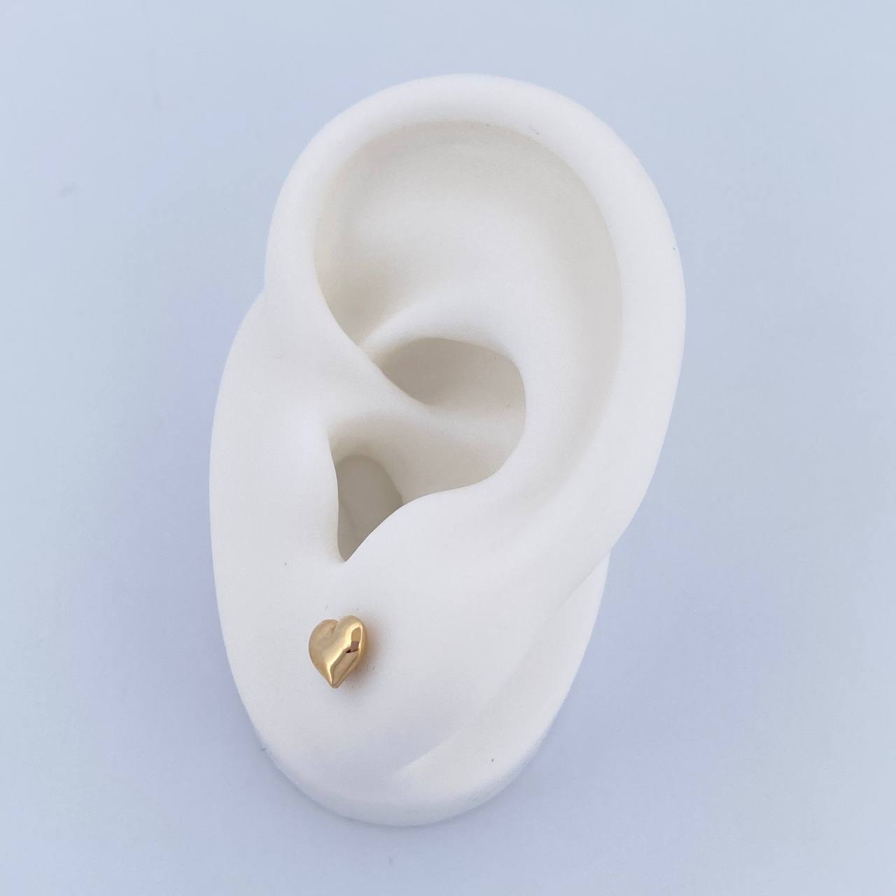 Stud Earrings Heart 0.65gr / Yellow Gold 18K Stamped $