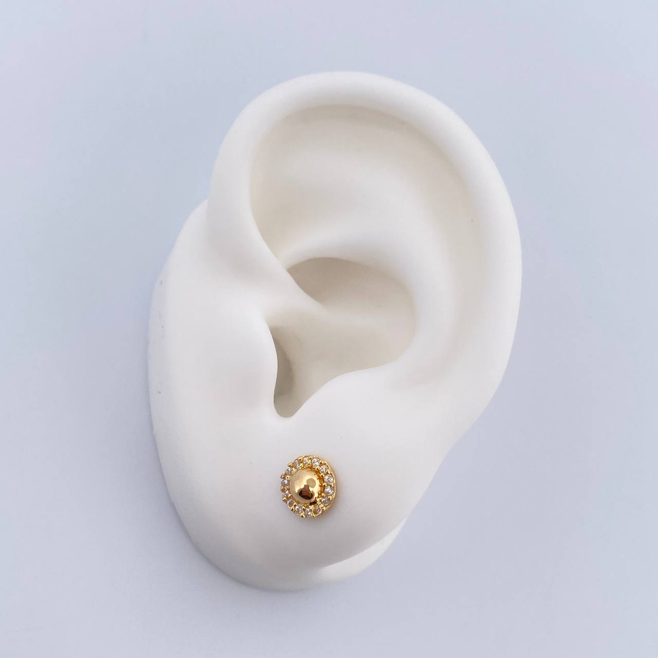 Stud Earrings Circle Center Dome 0.95gr / White Zircons 18K Yellow Gold &
