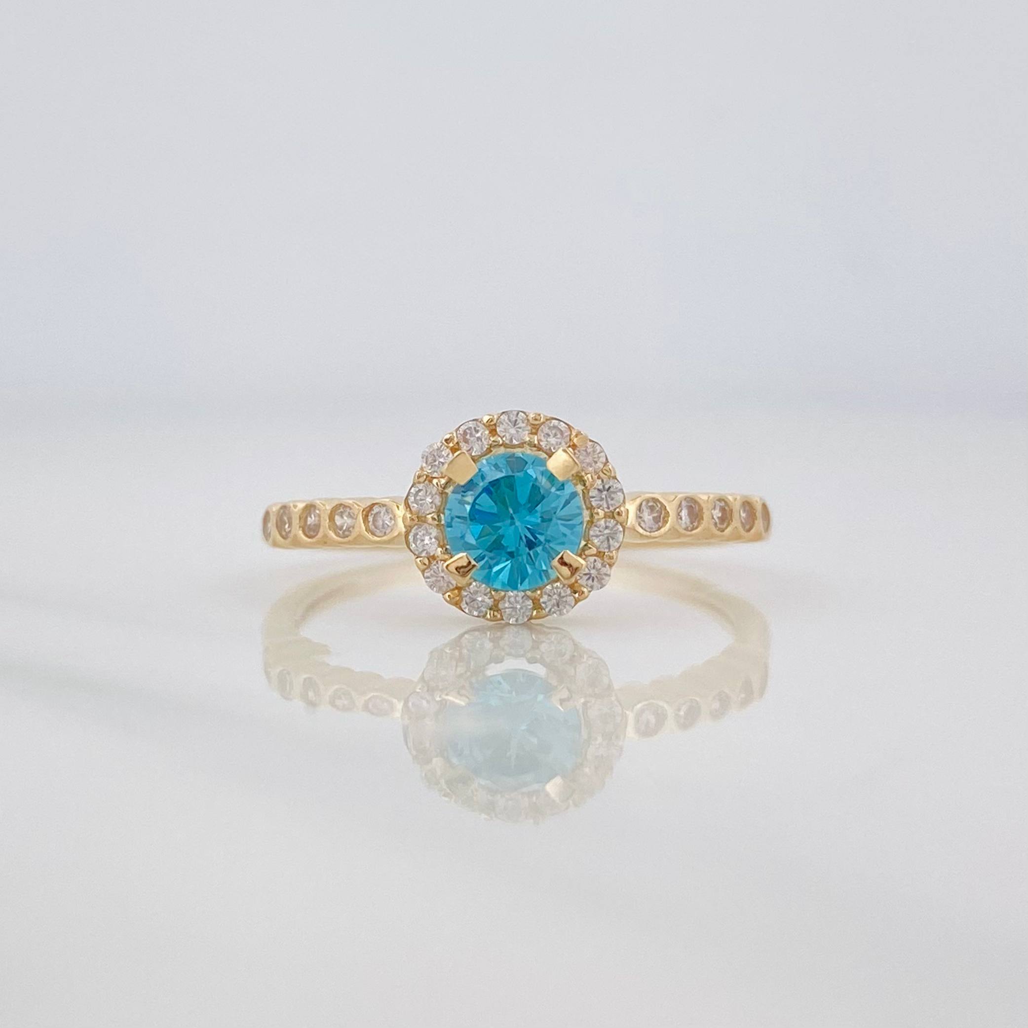 Anillo Halo 2.15g / T6 3/4 Oro Amarillo 18K